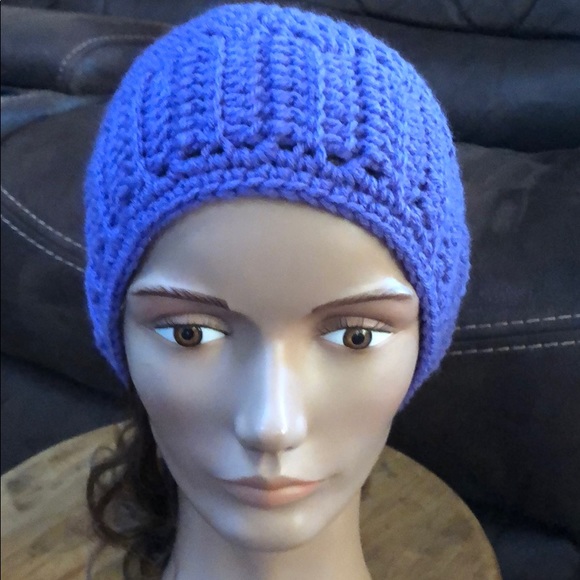 Winter hat lavender slouchy hat - Picture 6 of 6